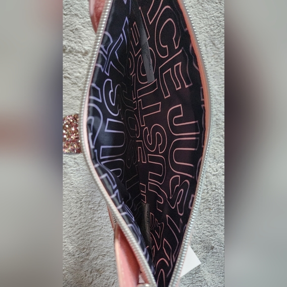 JUSTICE Shimmery Pink Unicorn Pencil case - Picture 4 of 7